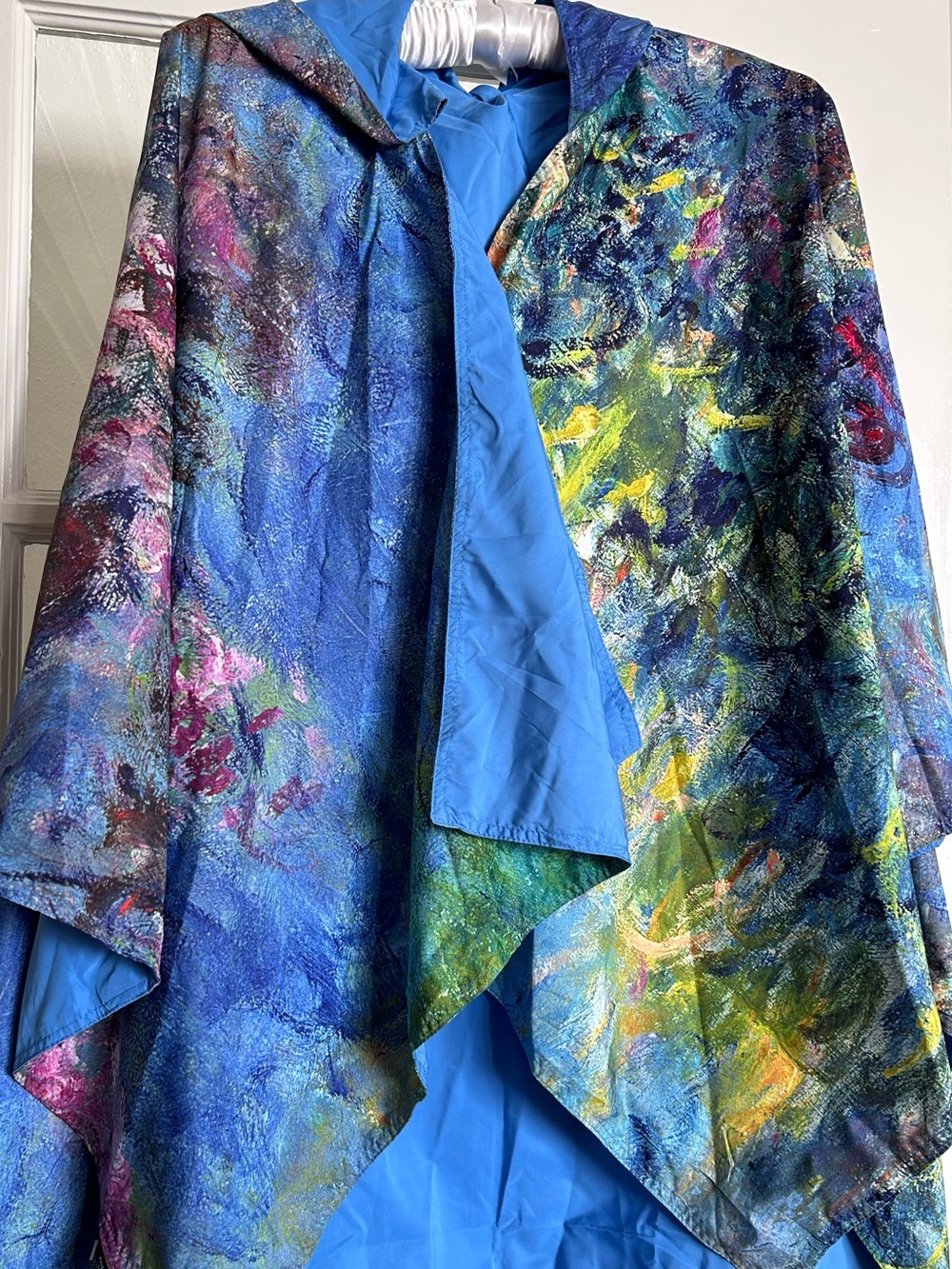 Galleria Reversible Rain Poncho, NWT, One Size